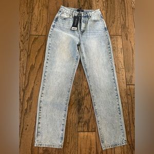Who's That Girl Straight Leg Denim Jeans. Size Medium.